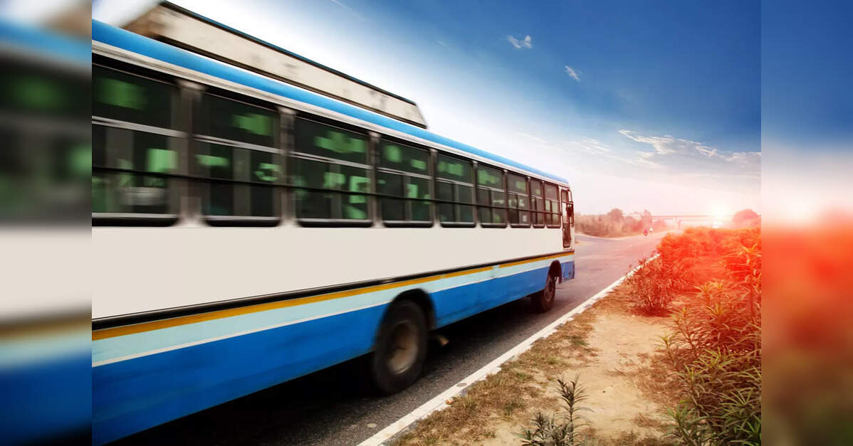 Only 2 routes on Mumbai's coastal road's BEST bus lane leave commuters fuming