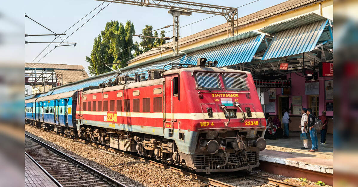 Railway Ministry's reform drive to enhance on-board services addresses CAG concerns: Experts
