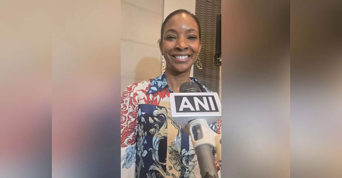 Need to include humans in loop in every stage of AI adoption, says Vanessa Smith, Chief Corporate Affairs Officer, ServiceNow