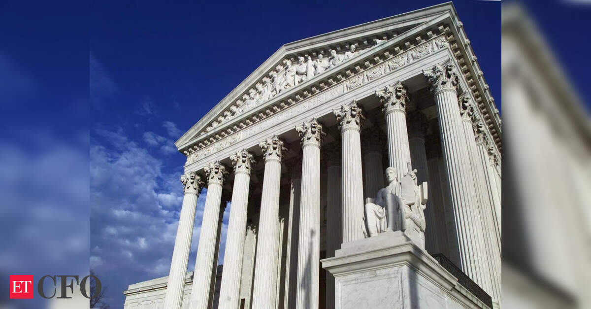 US Supreme Court strikes down Trump's tariff on global trade