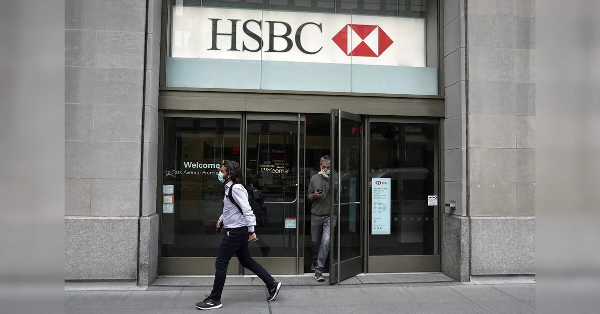 HSBC cuts 10% of US debt capital markets team