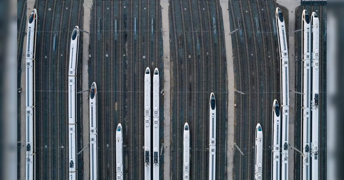 China records increased passenger trips via railway during Lunar New Year