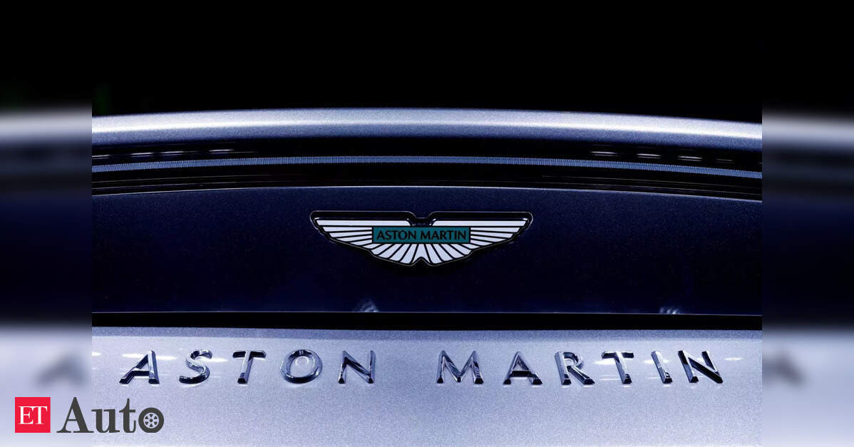 अमेरिकी टैरिफ से कार निर्माता कंपनियों पर असर पड़ने के कारण एस्टन मार्टिन ने कर्मचारियों की कटौती की