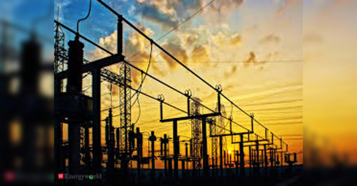 Engie announces UK power grid buy, boosts guidance after flat earnings