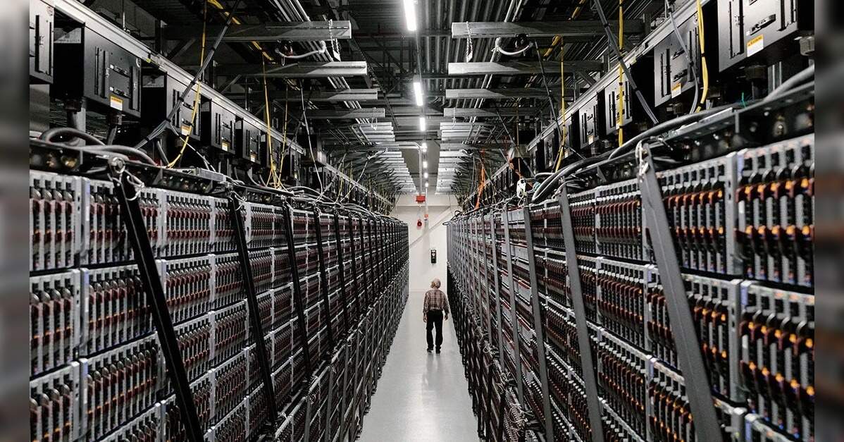 Trump Says tech giants should bear greater power costs amid rising bills