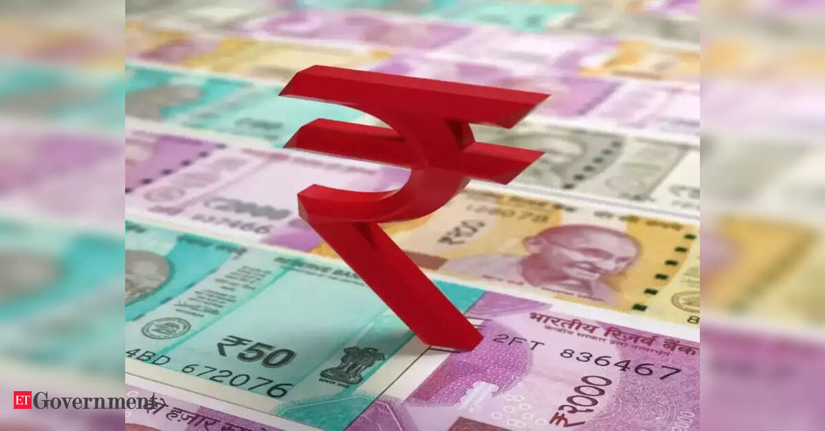 Rupee nears all time low: Currency reaches 92.25 against US dollar as oil prices surpass $100 amid Middle East tensions