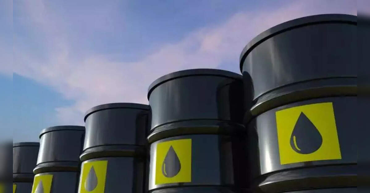 Indian refiners tumble as crude surges on widening Iran war