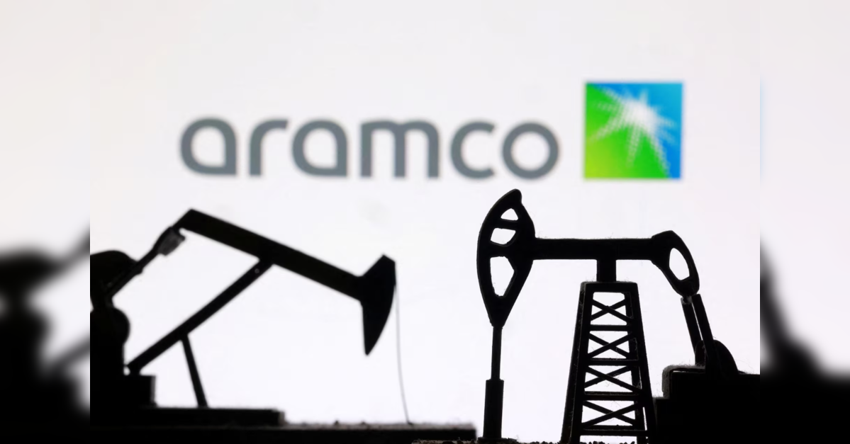 Saudi Aramco offers crude via rare spot tenders amid Strait of Hormuz blockade
