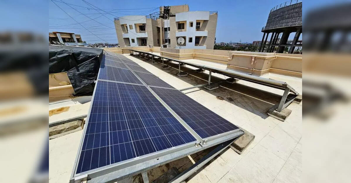 Danve alleges major scam in solar power scheme; Fadnavis denies loss to state