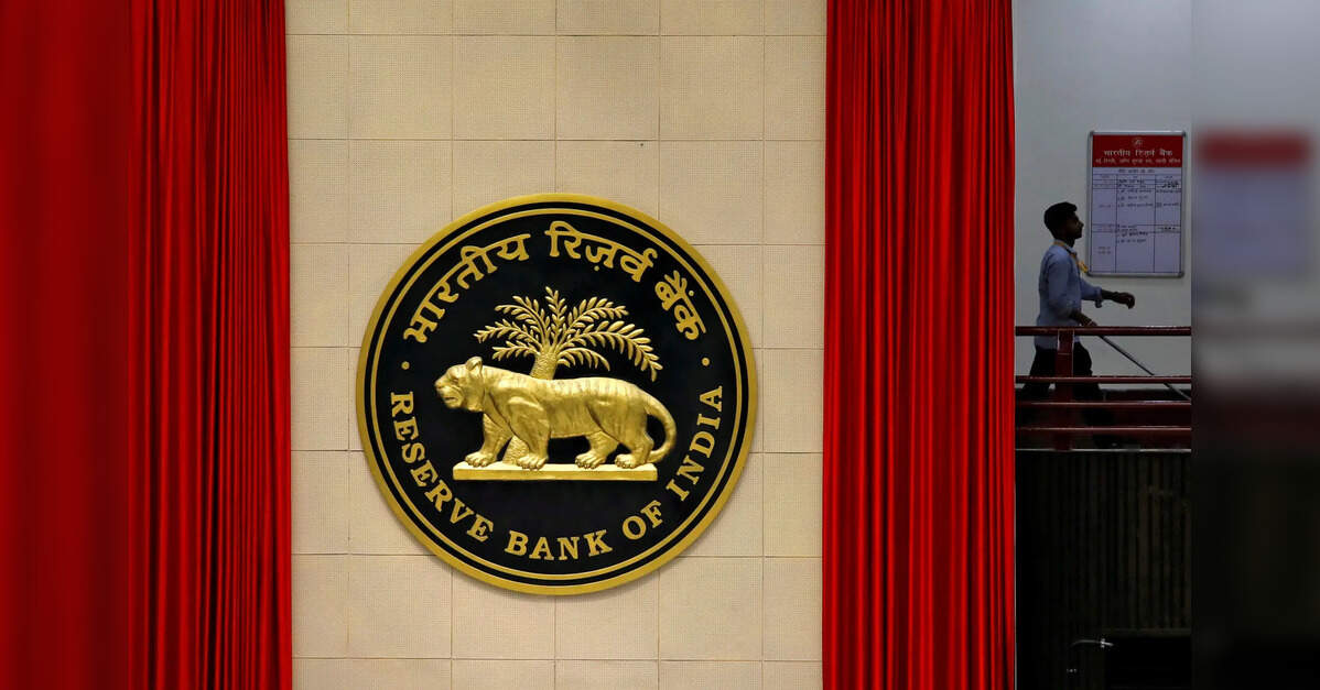 RBI issues new rules on how banks can distribute dividends, links payouts to capital strength