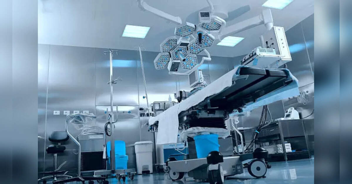 India medical device shortage: Polypropylene price surge threatens syringes, IV bags amid Iran war