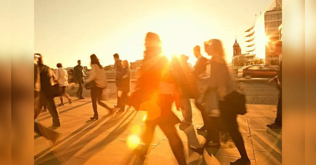 Average older adult seeing 900 hours yearly of heat-related livability limits: Copernicus data