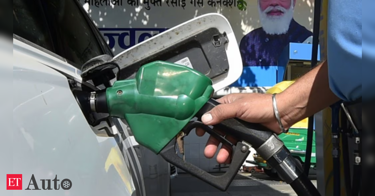 No shortage of LPG, petrol and diesel in Maharashtra: Minister Bhujbal