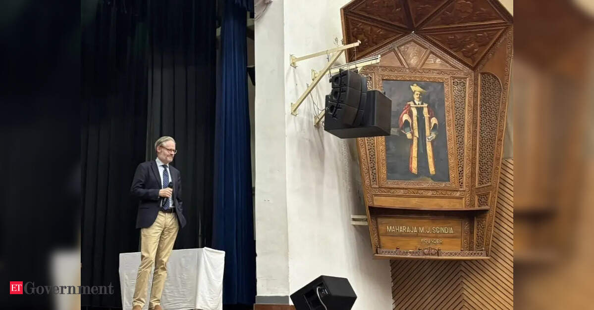 Ambassador Rasmus Kristensen delivers Scindia Lecture in Gwalior, outlines Danish development model