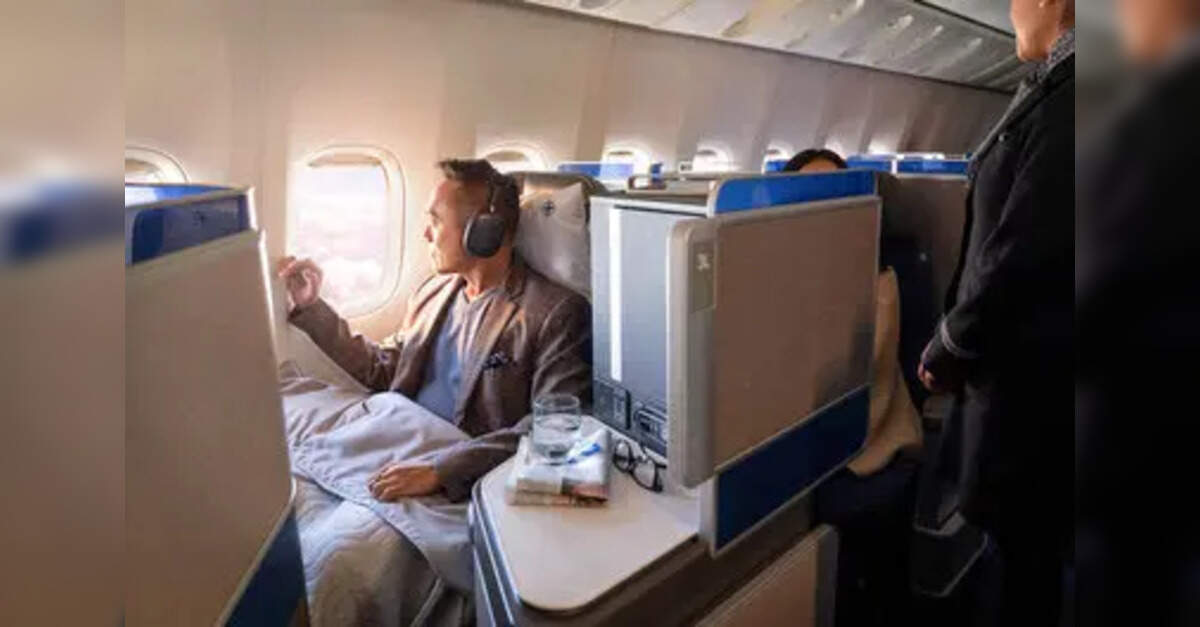 United introduces tiered fare categories across premium cabins and economy