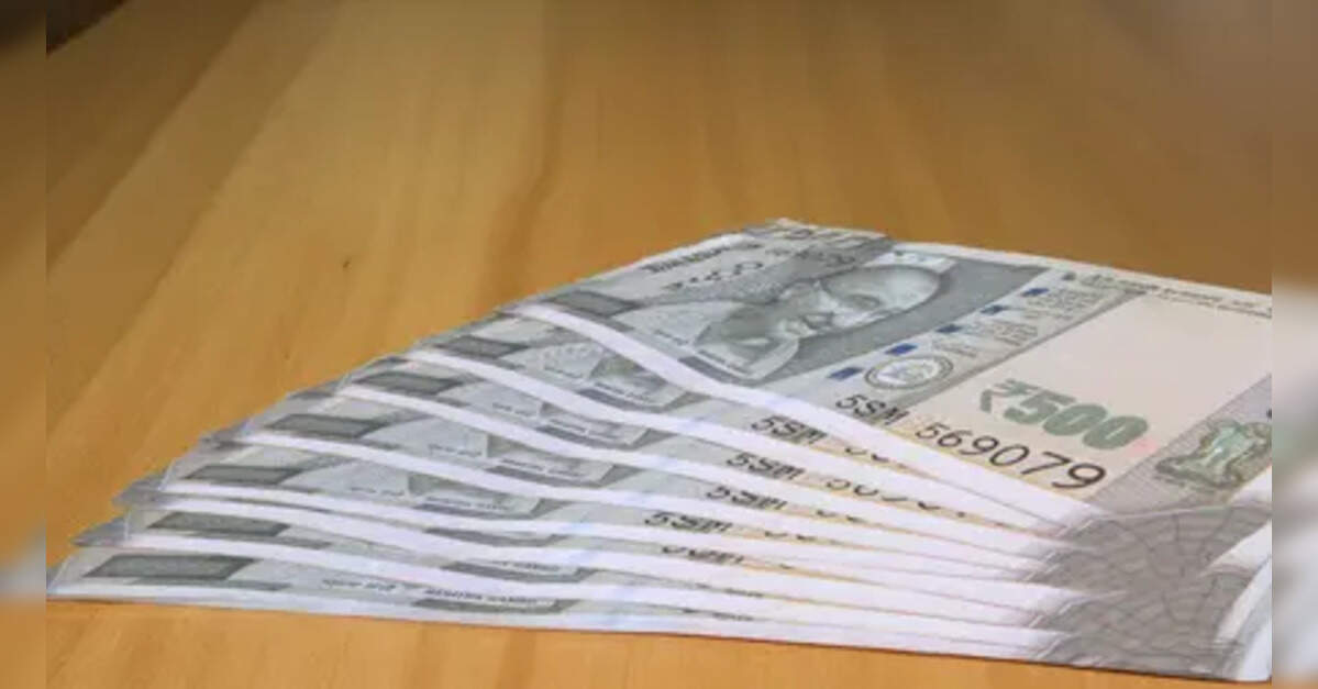 New labour codes allow certain workers to claim gratuity after one year