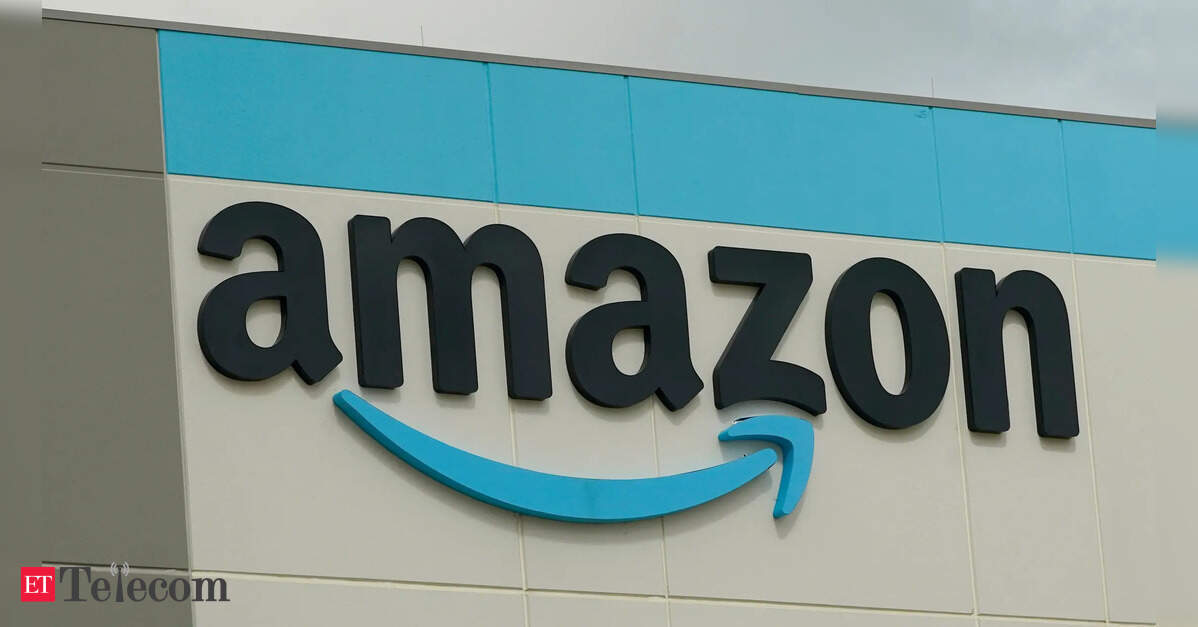 Investors press Amazon, Microsoft, Google on water, power use in US data centers