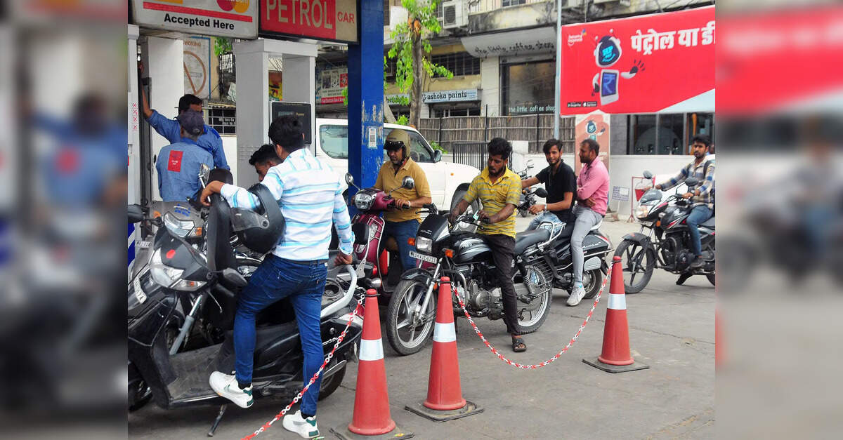 Hindustan Petroleum carries out surprise inspections to curb malpractices; ensures uninterrupted supply of fuel, LPG