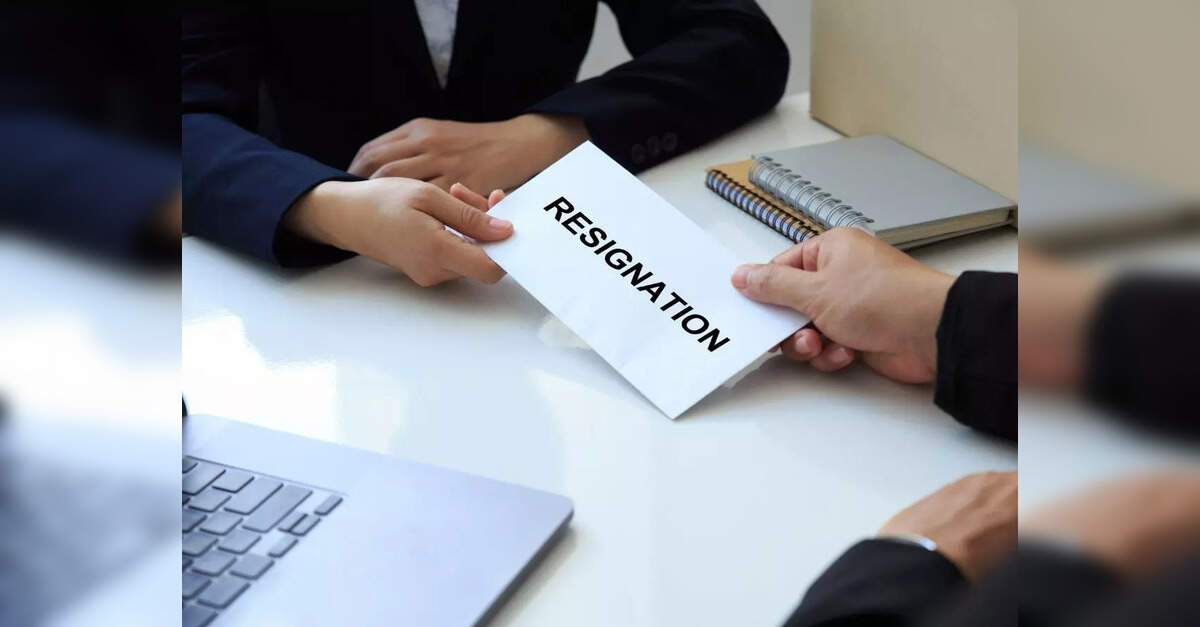 Employee quits after discovering company uses blink-tracking cameras