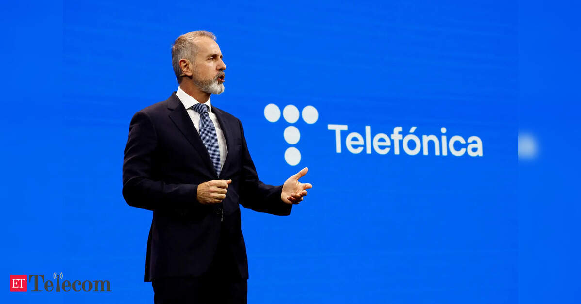 Spain's Telefónica to sell Mexico business to consortium in $450 million deal