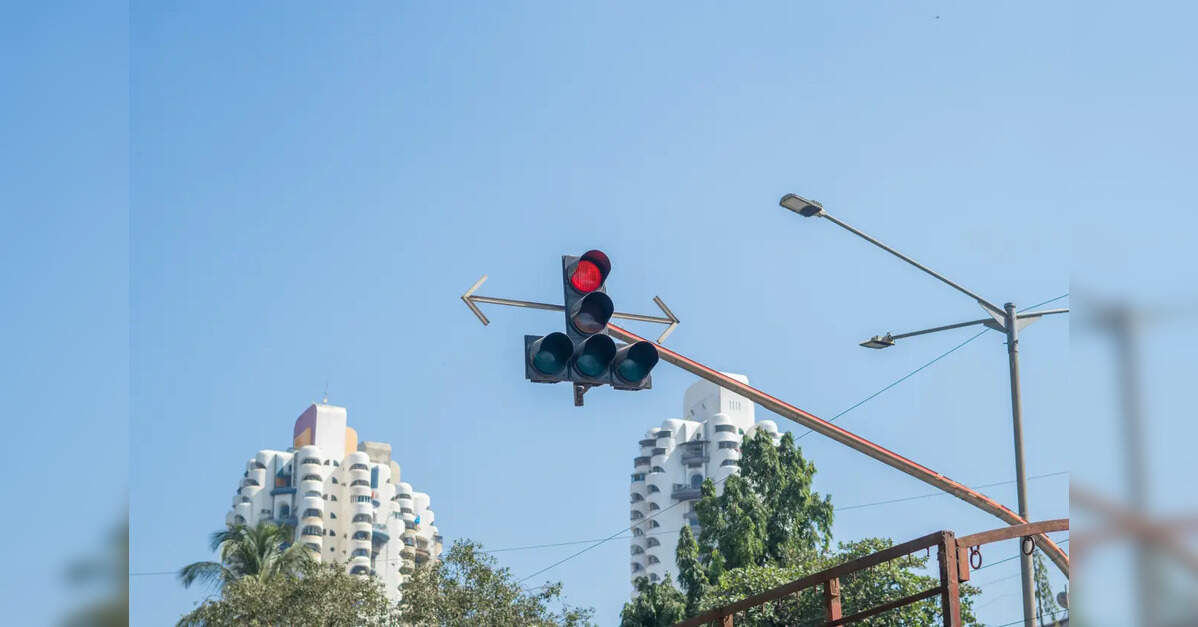 PWD plans 7-km signal-free corridor on Aurobindo Marg to ease south Delhi traffic