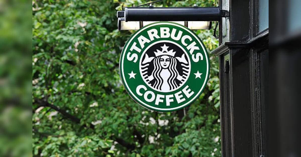 Starbucks rolls out new bonus, pay and tipping changes for US workers ...