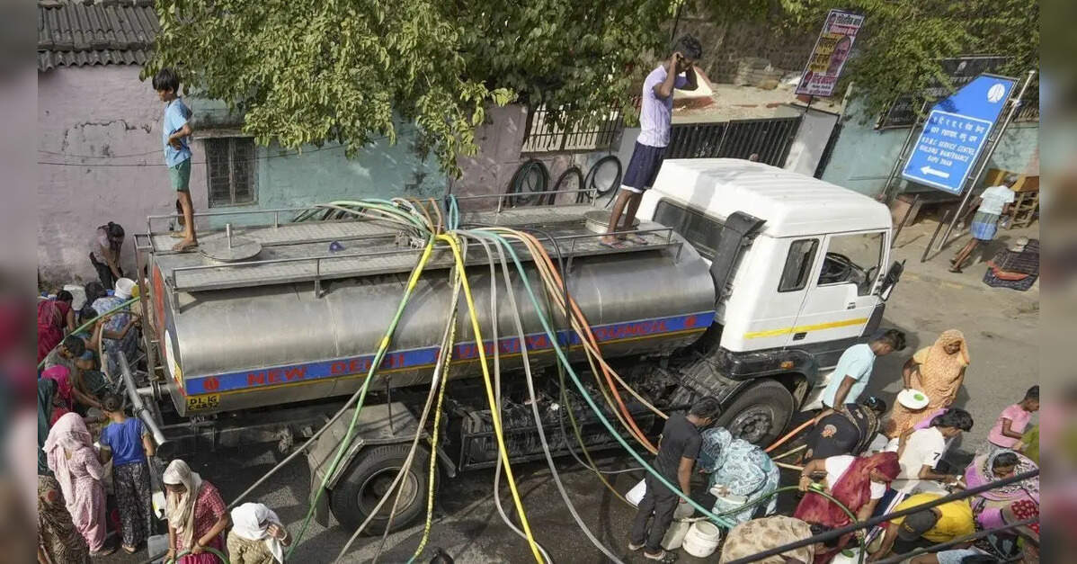 NGT mandates GPS tracking for all commercial water tankers in Delhi