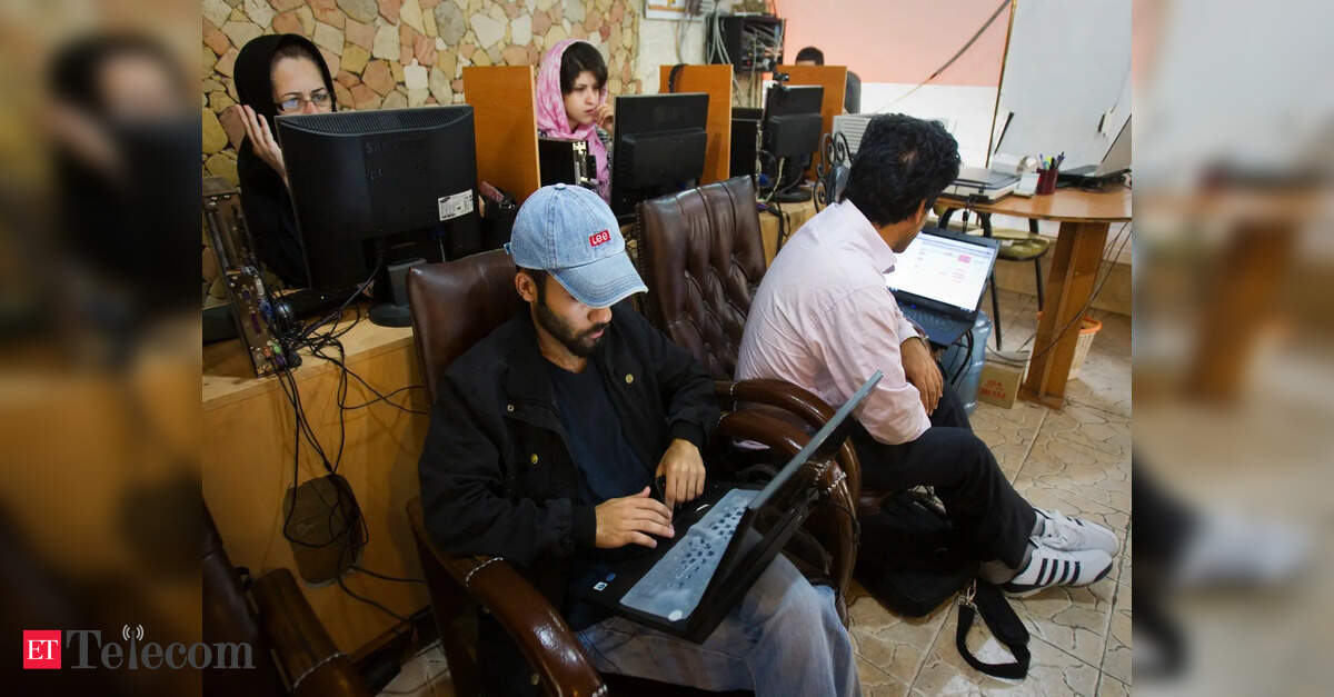 Iran: Internet 'near blackout' persists for 45 days; connectivity severed for over 1,056 hours