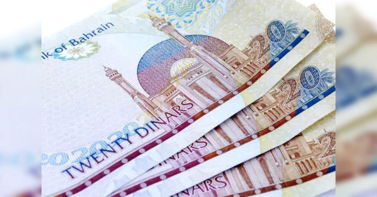 Bahrain considers using unemployment fund to pay April salaries for private-sector workers