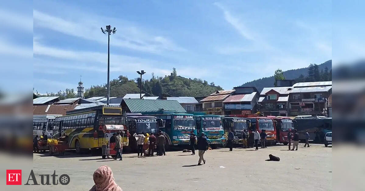 Kashmir commuters suffer as transporters protest Smart City bus expansion