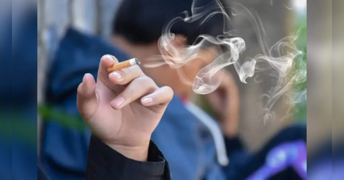 UK lawmakers approve lifetime smoking ban for today's under-18s