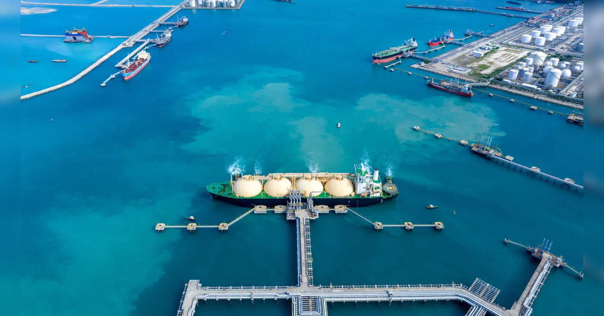 Russia raises LPG railway exports to China in March by 21% MoM