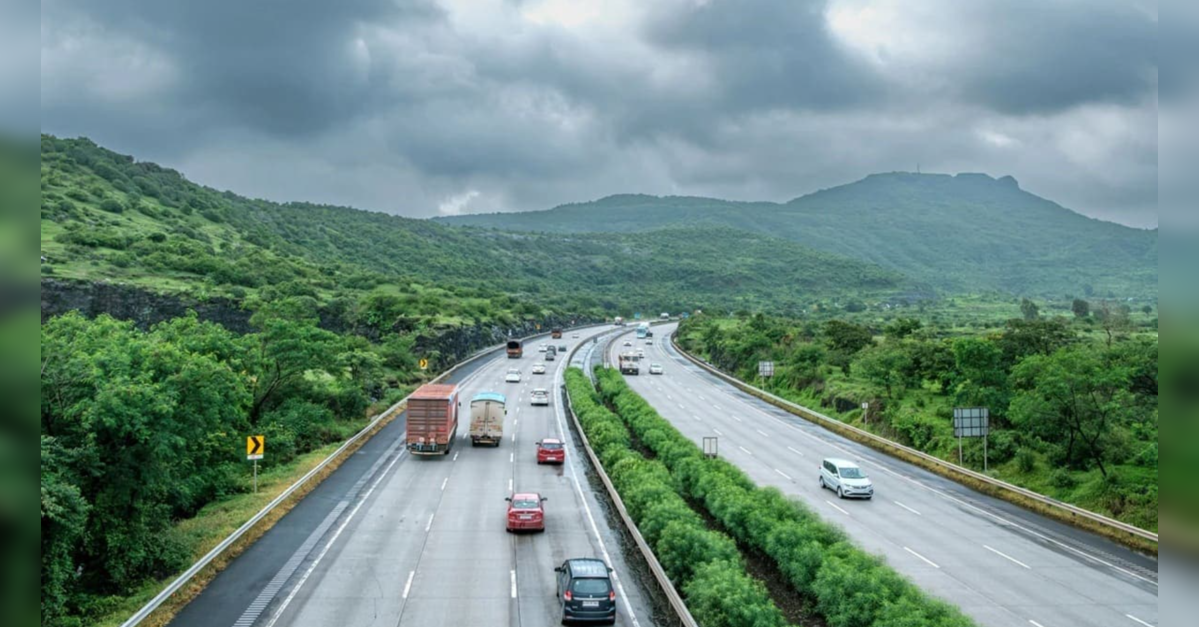Mumbai-Pune Expressway ‘missing link’ to open on May 1, says CM Shinde