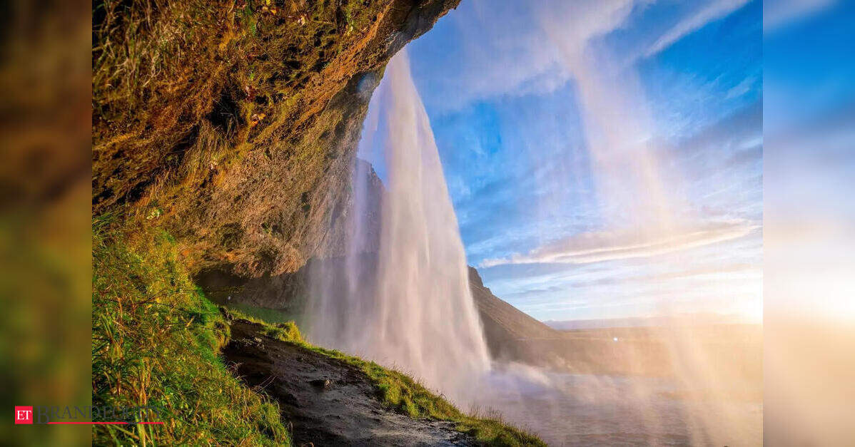 Why Icelandair’s Joke Job Posting is Genius Marketing