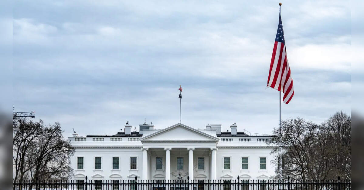 Trump Administration Considers AI Oversight Amid Cybersecurity Concerns, ETEnterpriseai