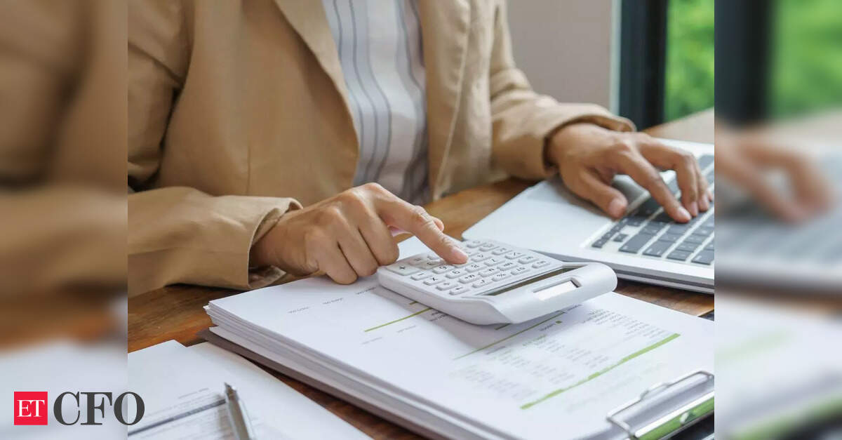 AI-Driven Tax Compliance: 33% of CFOs Lack Real-Time Visibility, ETCFO