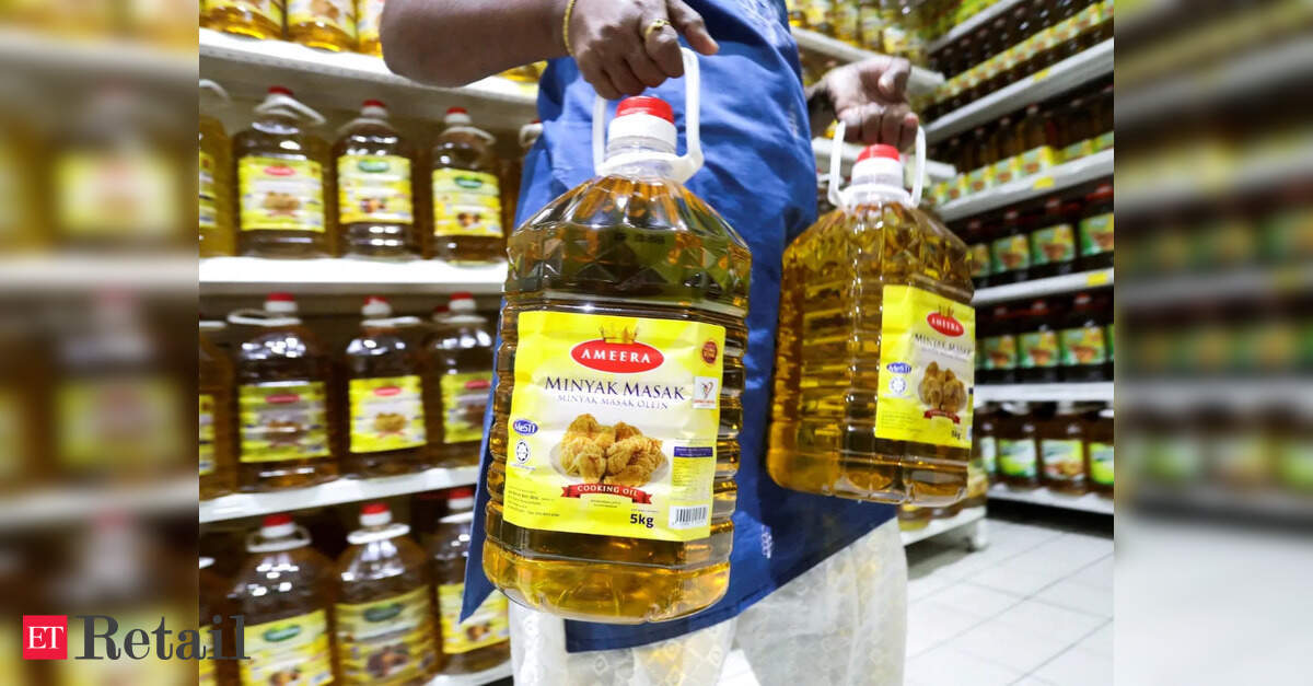 India's vegetable oil imports jump 13pc in first half of 2025-26 on palm oil surge