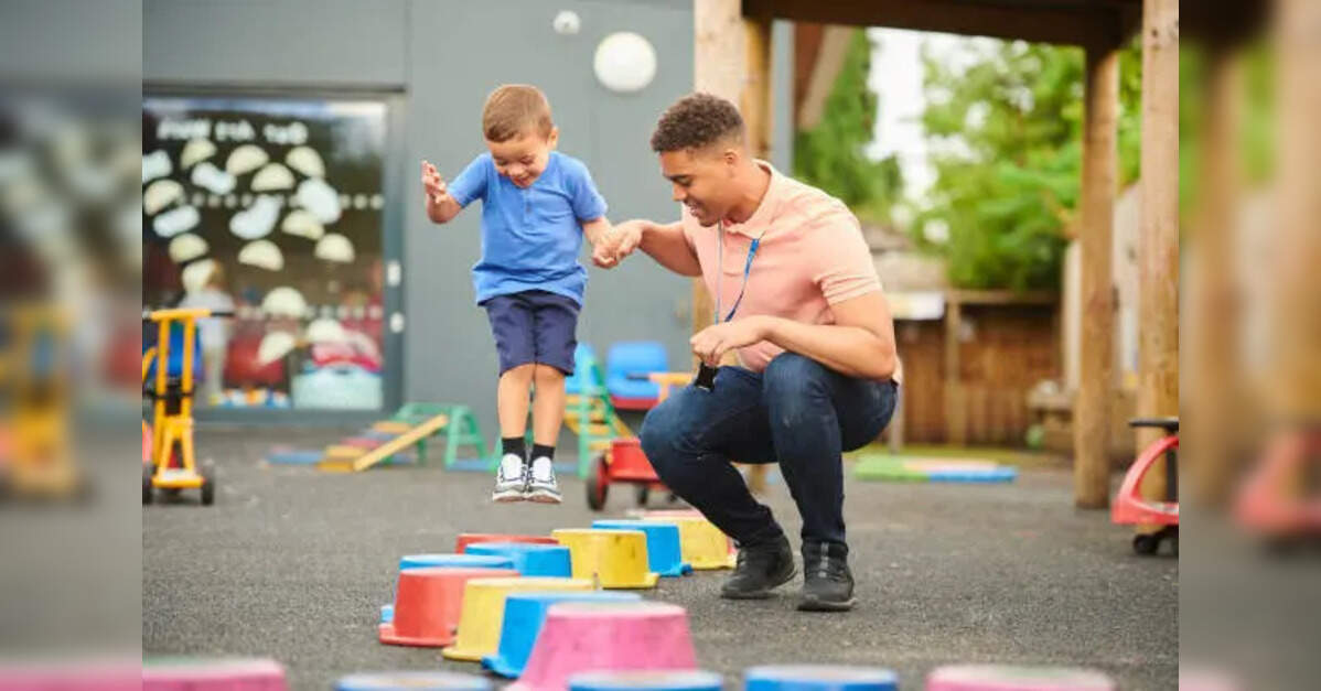 Saudi Arabia pushes workplace nurseries to support working parents