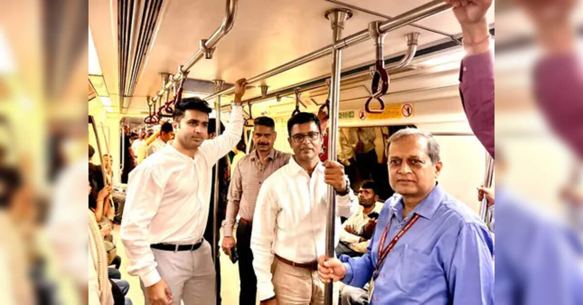 Delhi: NDMC chief takes Metro to office, asks staff to adopt green mobility