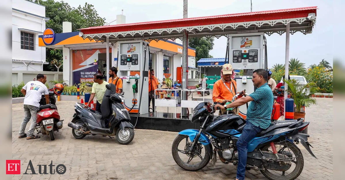 Diesel shortage in Chhatrapati Sambhajinagar disrupts transport