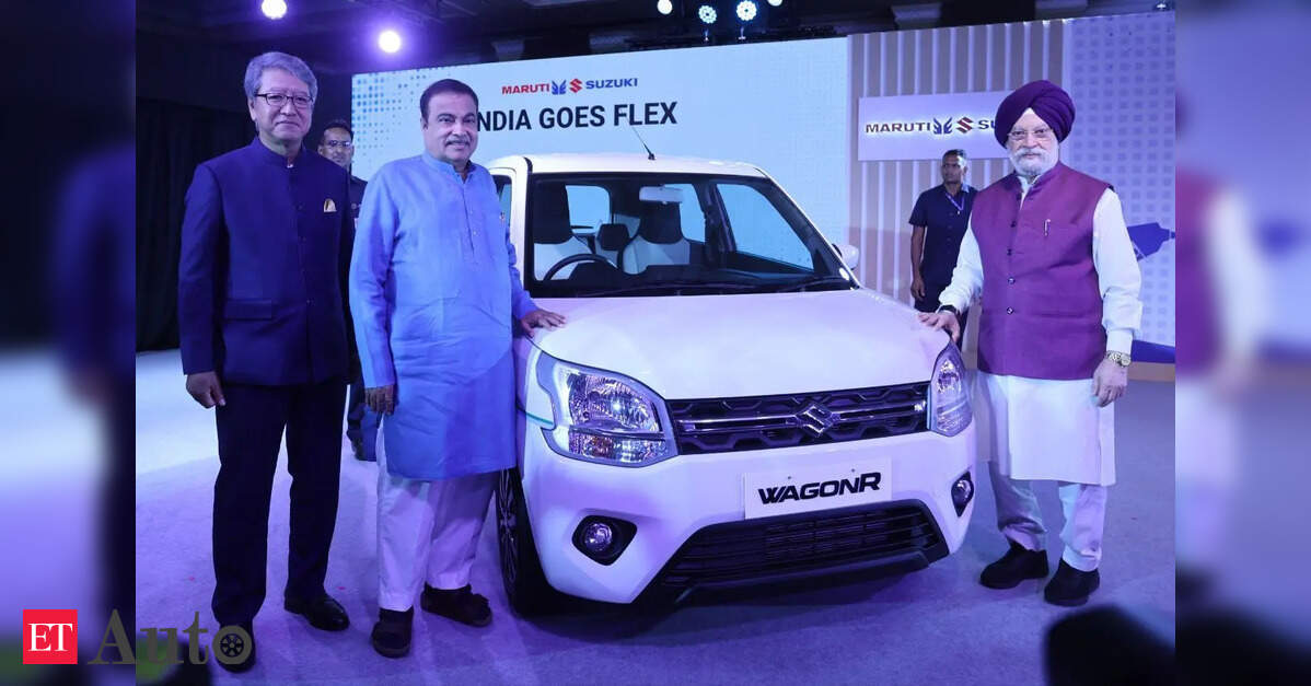 Govt targets 500 flex-fuel stations by year-end, 5,000 by 2027