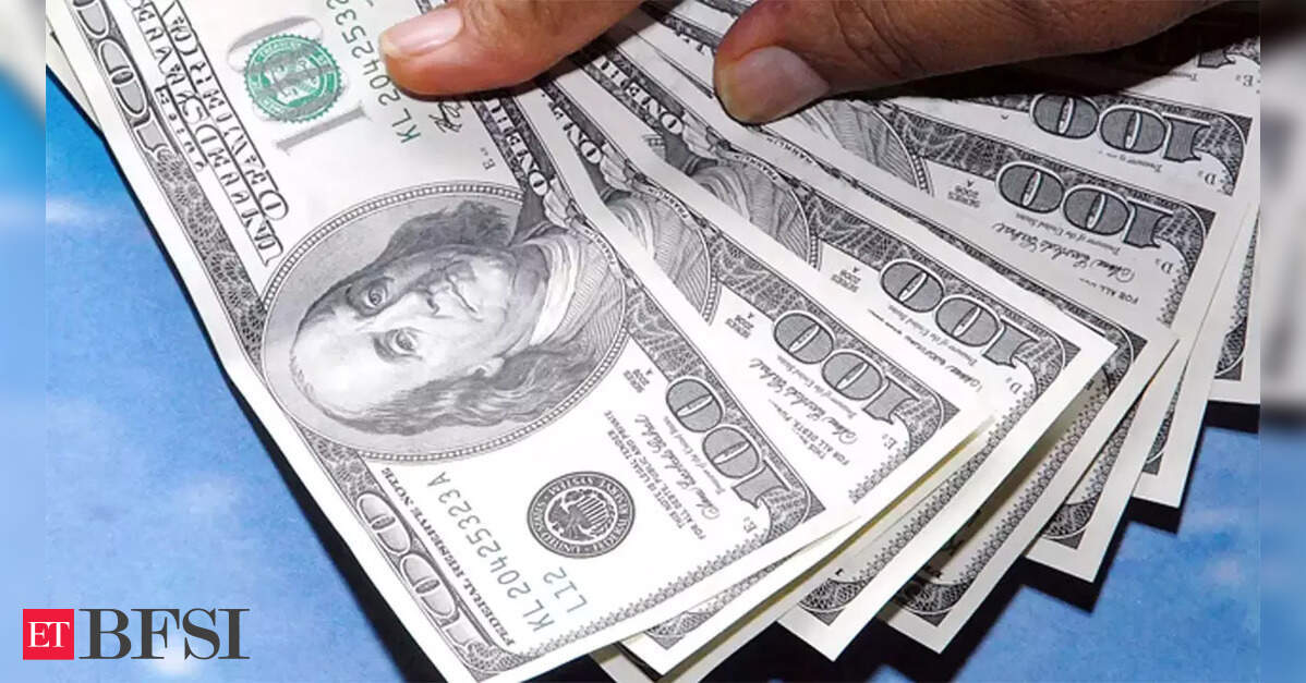 Banks pay 7% on dollar deposits as India seeks fresh foreign currency