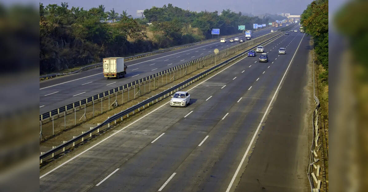 Delhi-Gurgaon Expressway upgrade crawls; NHAI warns contractor of exit