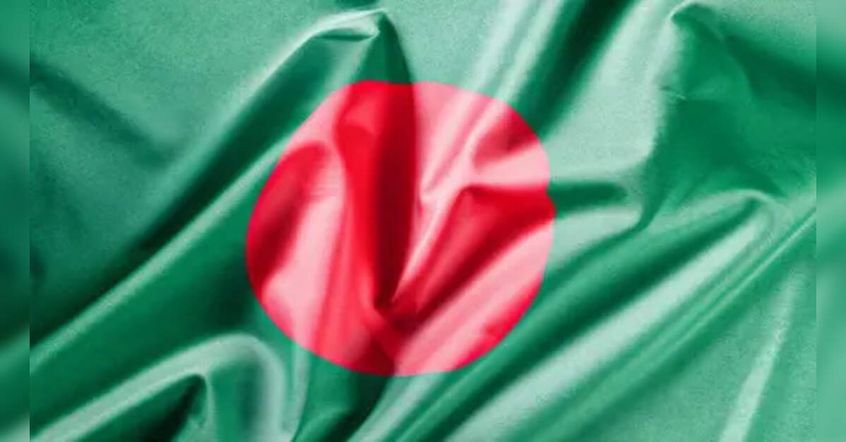 Over 100 workers fall sick at Bangladesh garment factory, rights group raises safety concerns