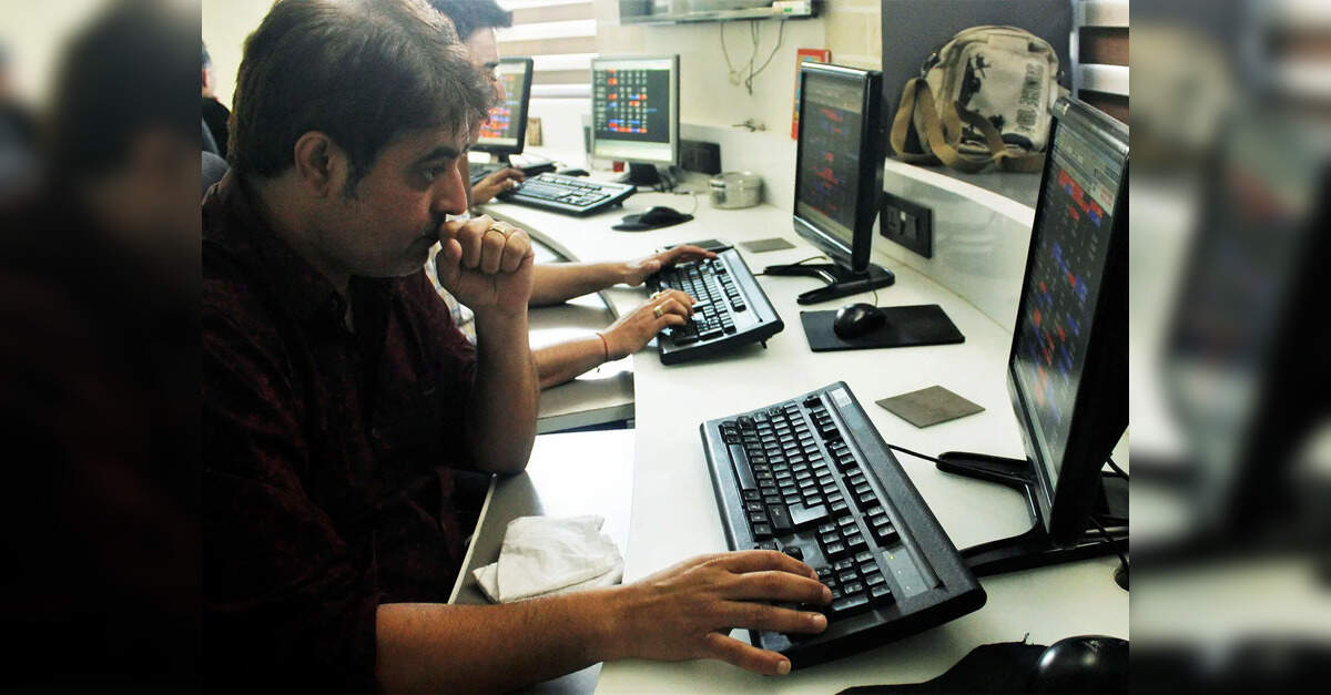 Employees adopting AI faster than organisations: McKinsey survey