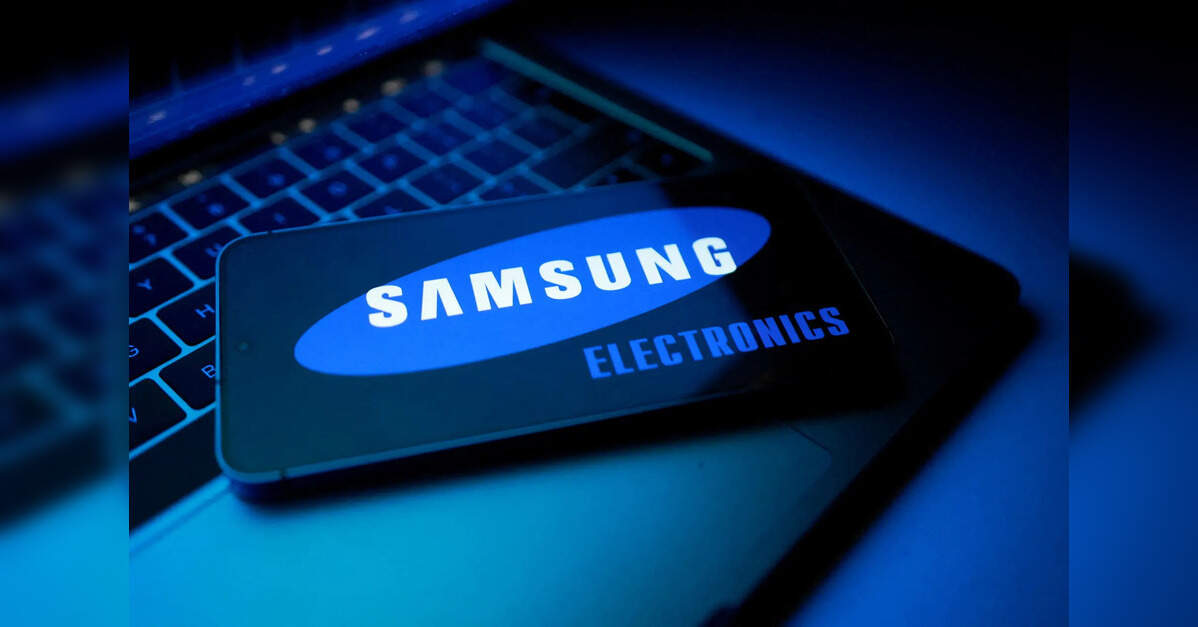 Samsung's retail investors seek extra shareholder meeting over bonuses, buybacks