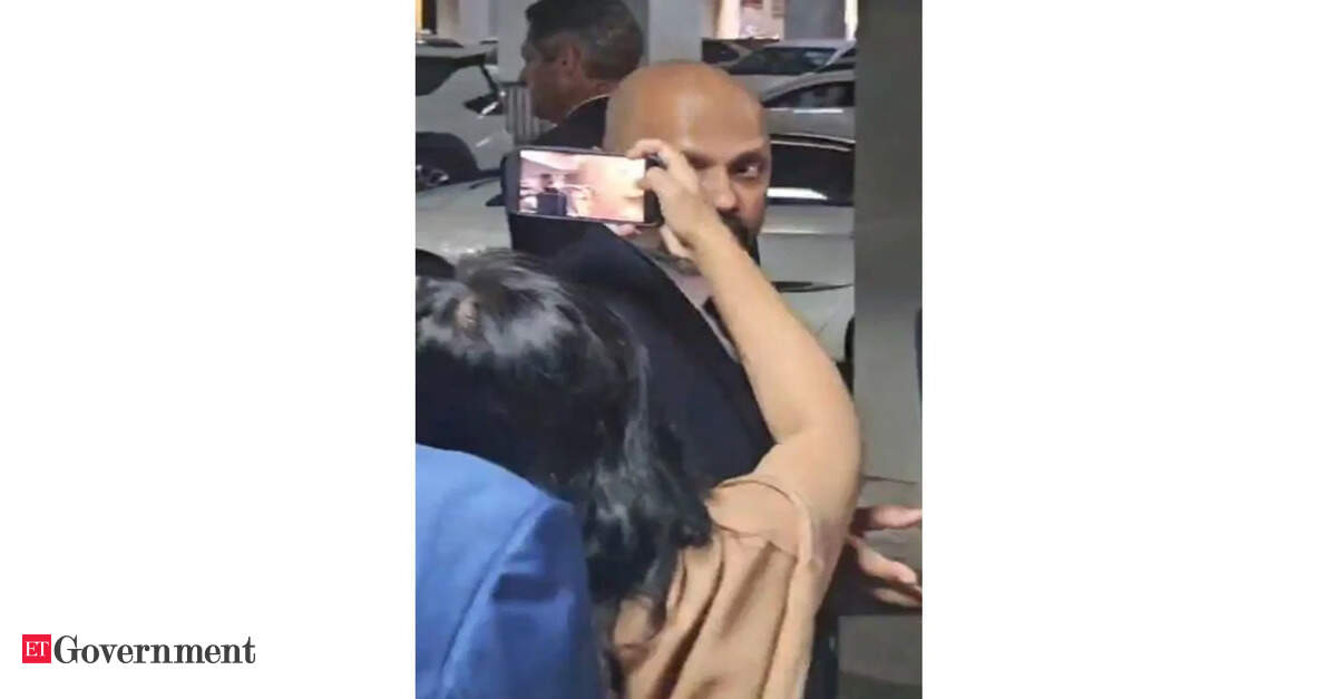 MeitY Directs Meta to Overhaul Algorithms Against Deepfakes and Propaganda