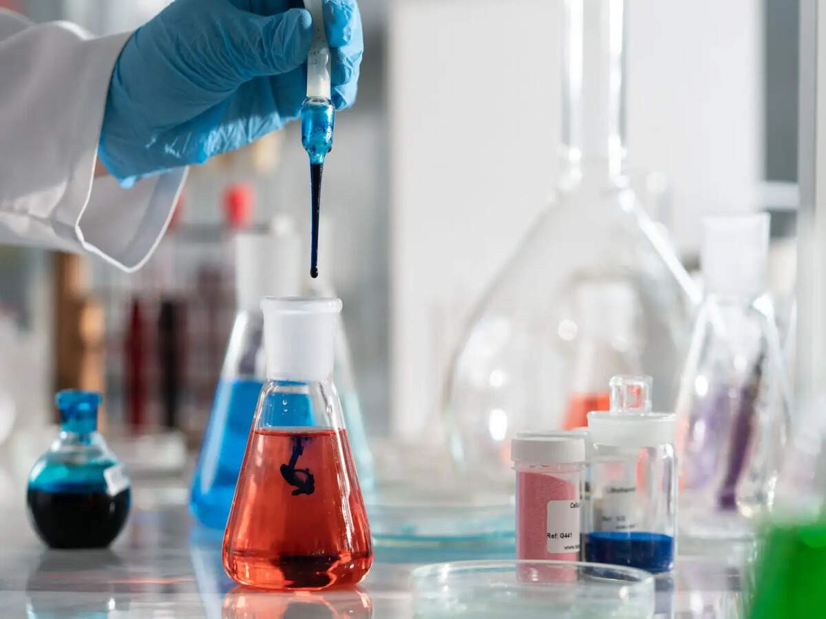 US chemical makers push for faster EPA reviews to revive domestic production