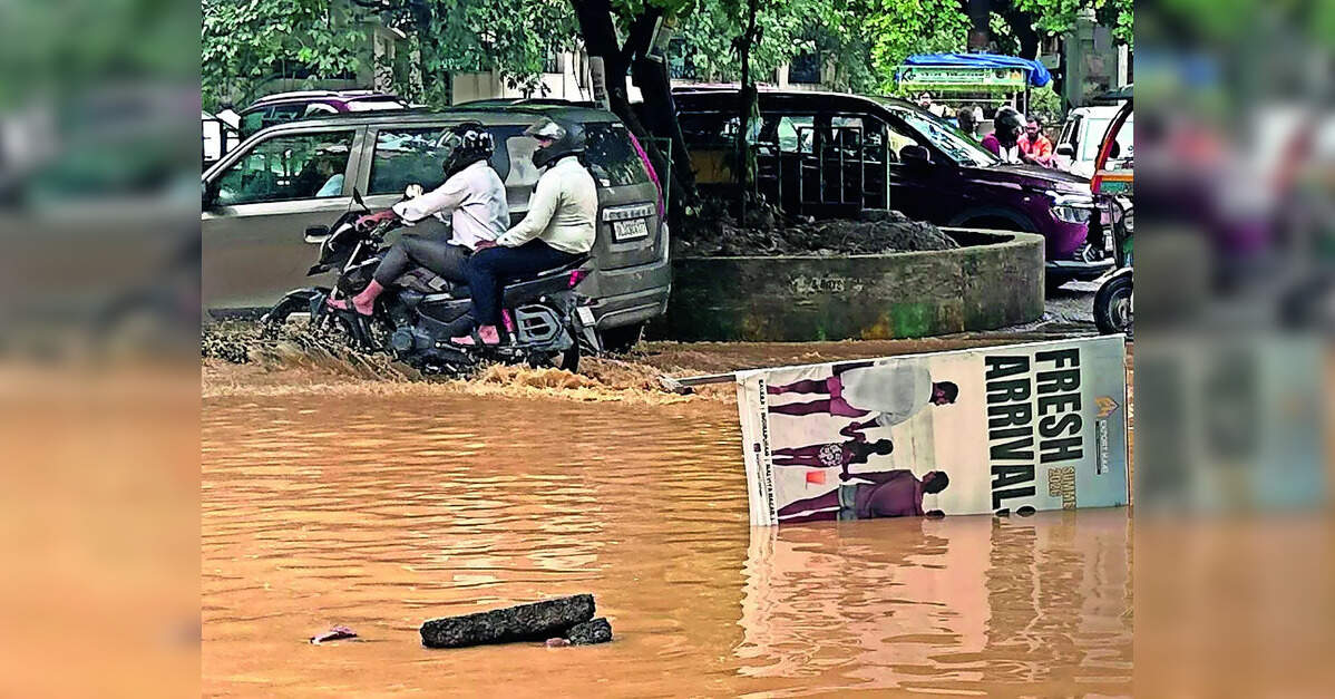 Trans-Hindon residents weigh legal action over waterlogged roads as MLA admits ‘I'm facing problems too'