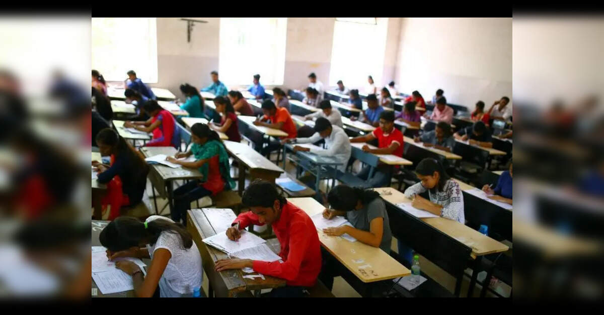Maharashtra asks FRA to study fee regulation for autonomous colleges, private universities